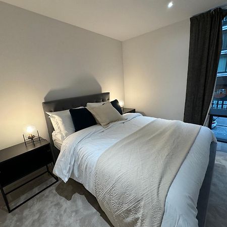 Riverside Suites And Apartments Лондон Экстерьер фото