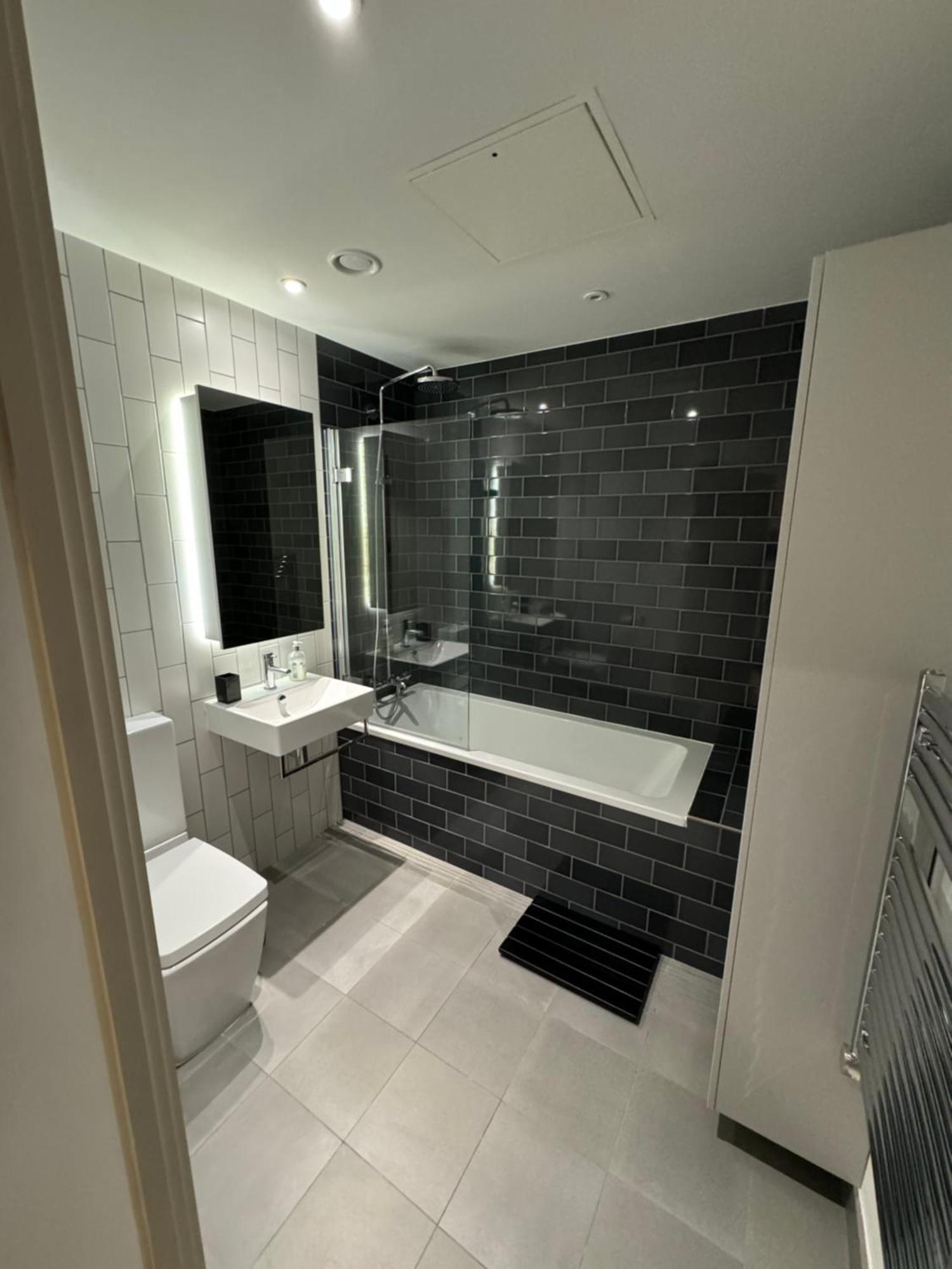 Riverside Suites And Apartments Лондон Экстерьер фото